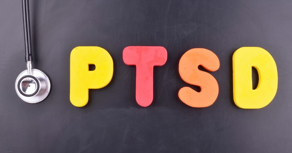 symptoms of ptsd in women — featured image