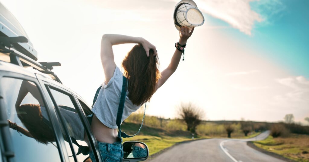 how to live in the moment — featured image